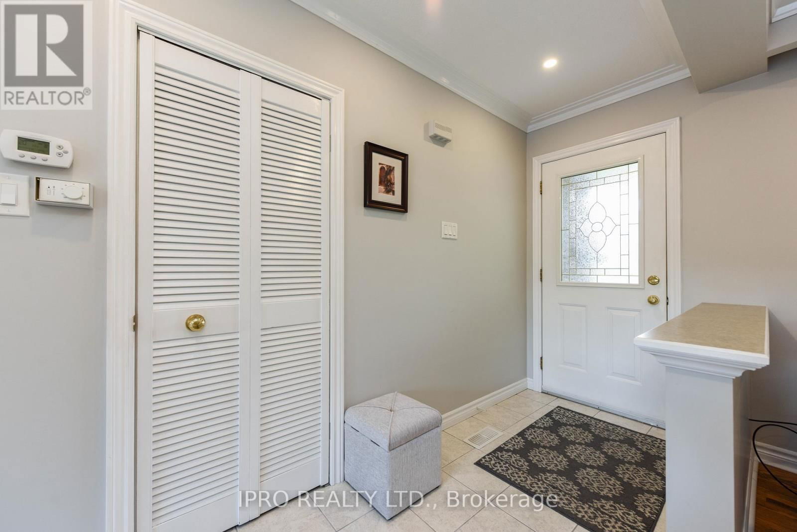 404 CLAIRCREST AVENUE Image 5