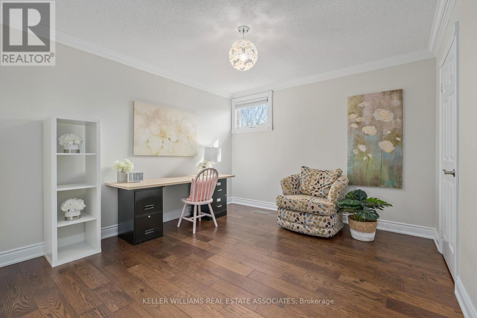 17 OAK RIDGE DRIVE Image 21