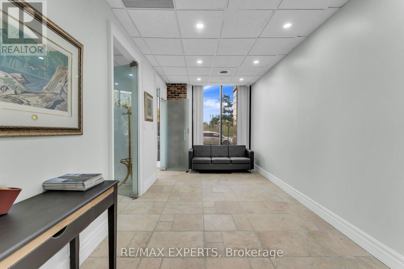 108 - 1 DE BOERS DRIVE Image 22