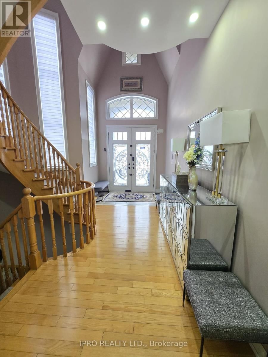 3274 ERIN CENTRE BOULEVARD Image 2
