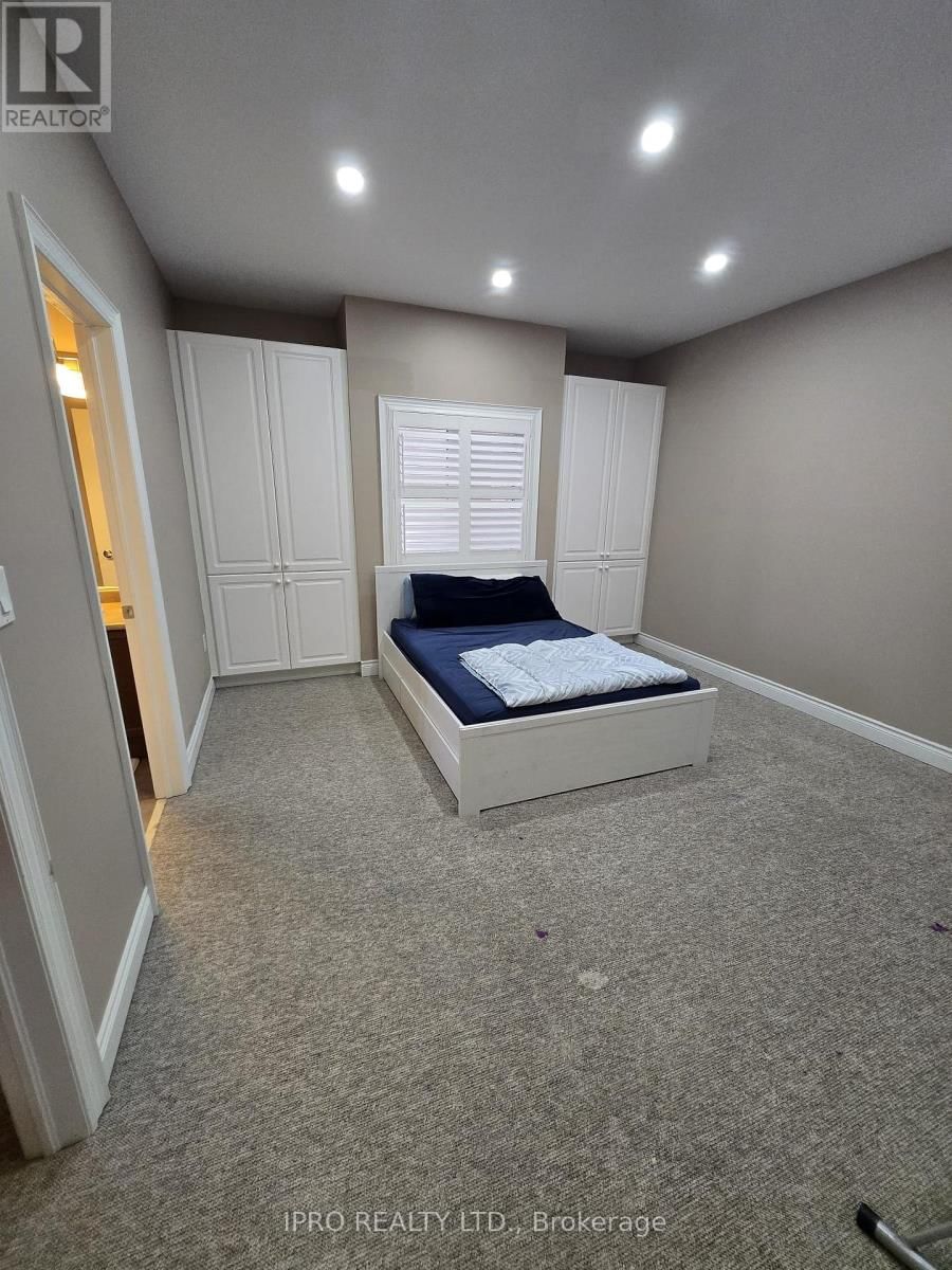 3274 ERIN CENTRE BOULEVARD Image 24