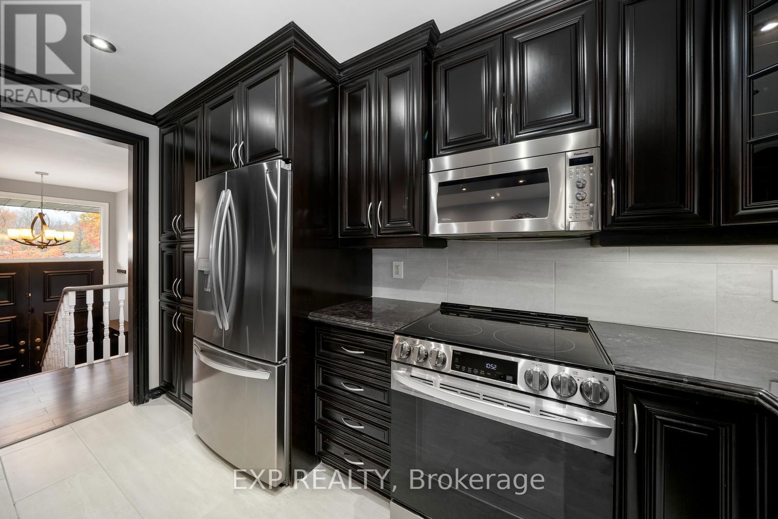 215 MILL ROAD Image 13