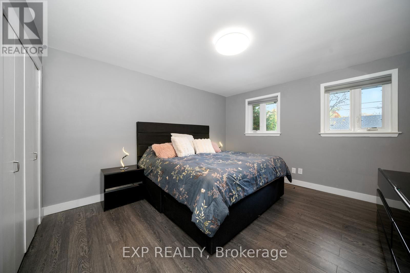 215 MILL ROAD Image 16