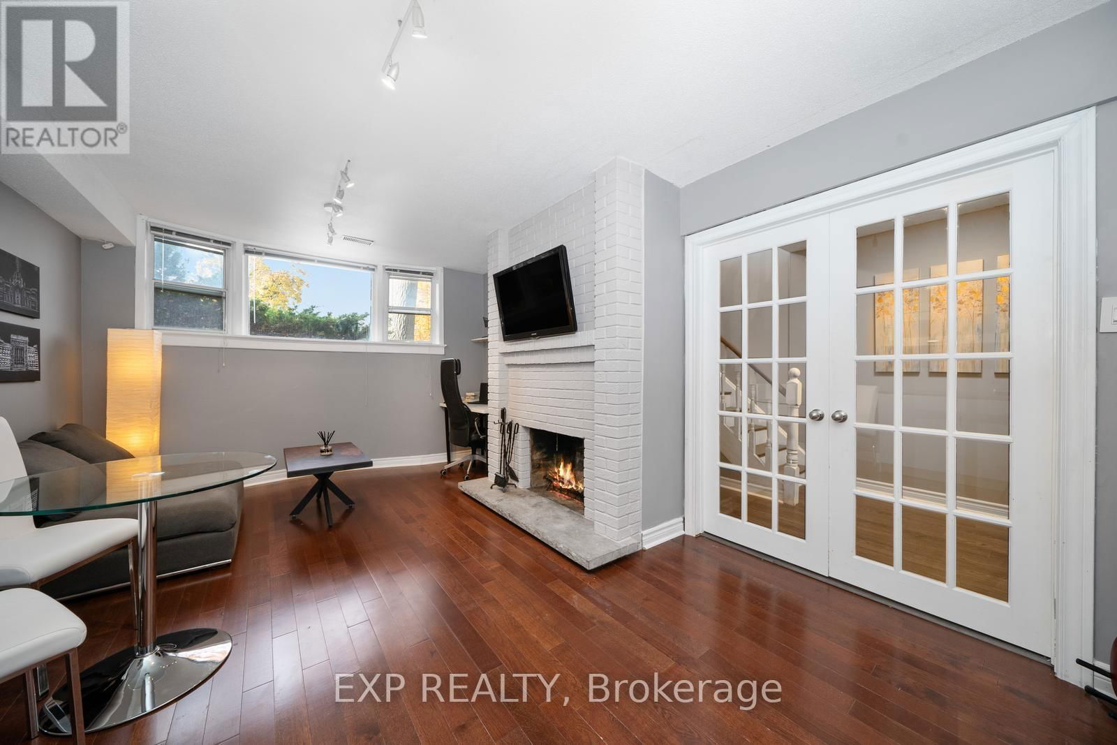 215 MILL ROAD Image 27