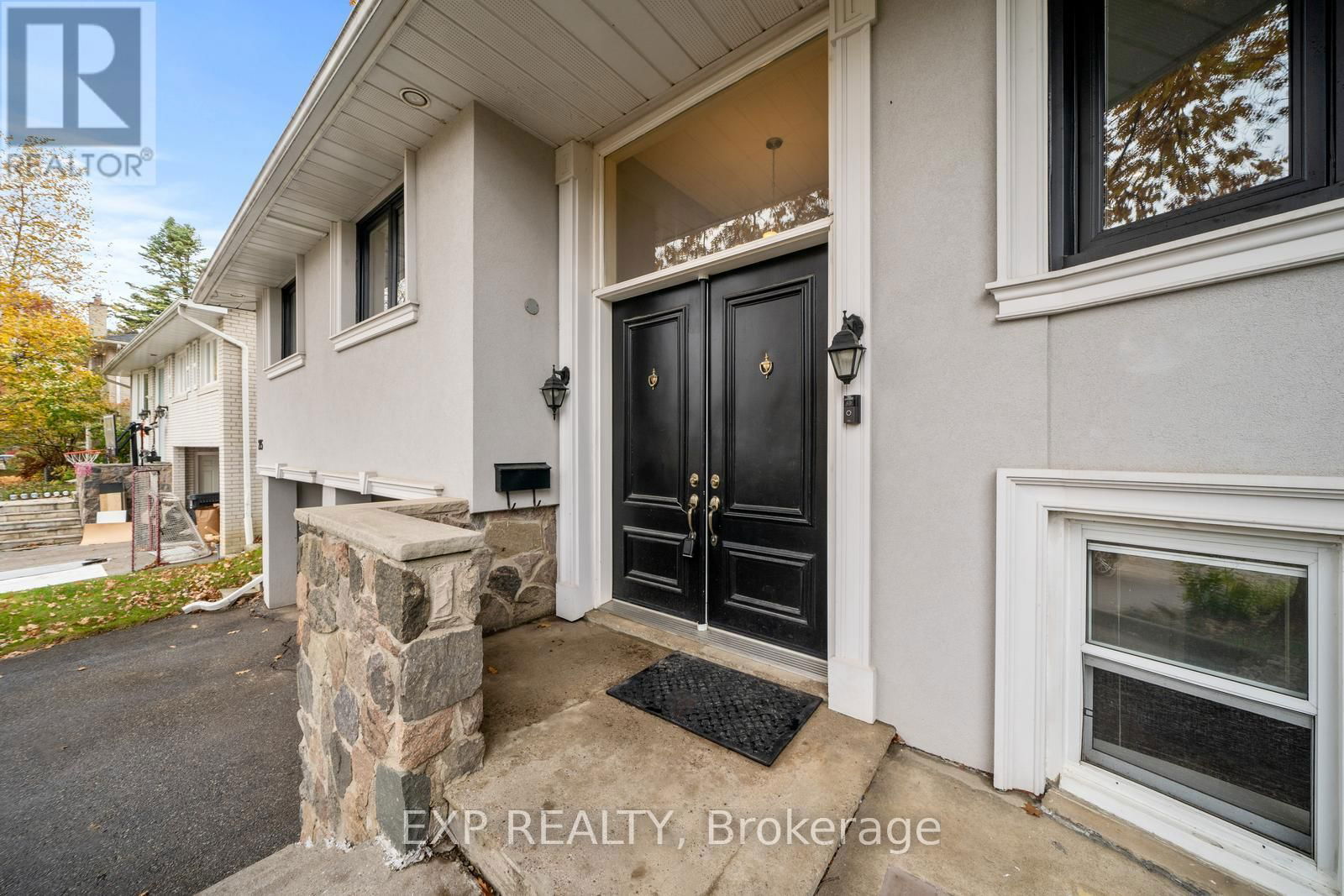 215 MILL ROAD Image 7