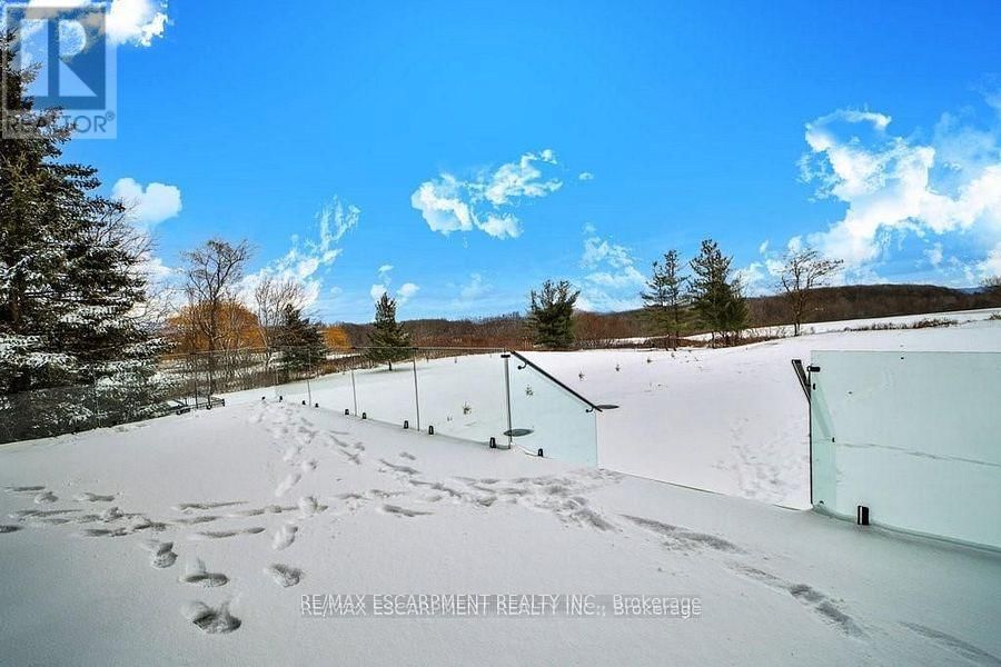 2284 #1 SIDEROAD Image 39