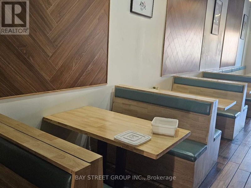 Image #1 of Restaurant for Sale at Maple Grove, Oakville , Ontario