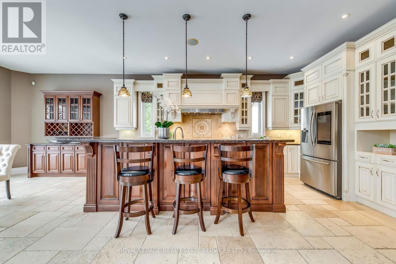 3341 LAKESHORE ROAD Image 17