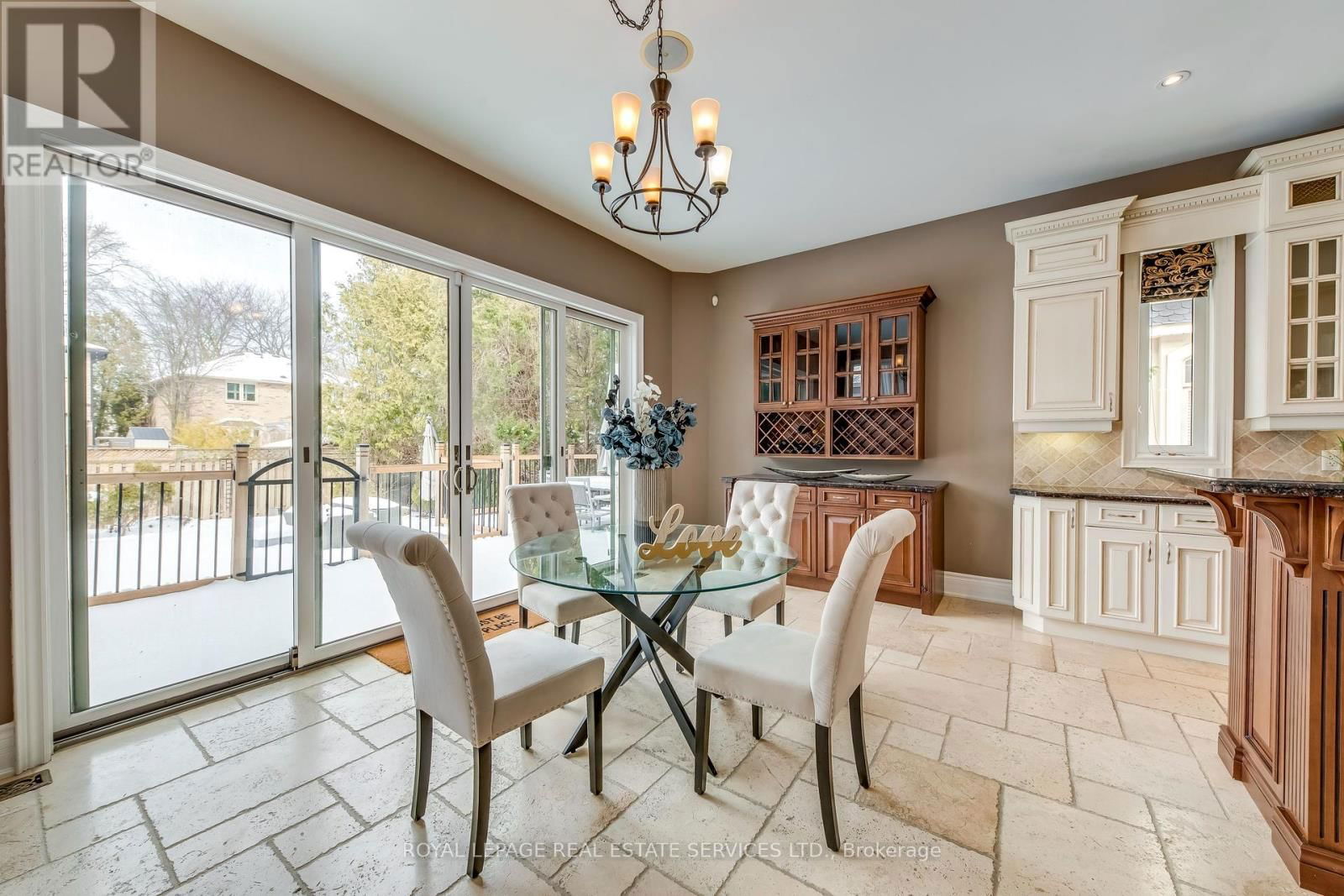3341 LAKESHORE ROAD Image 19