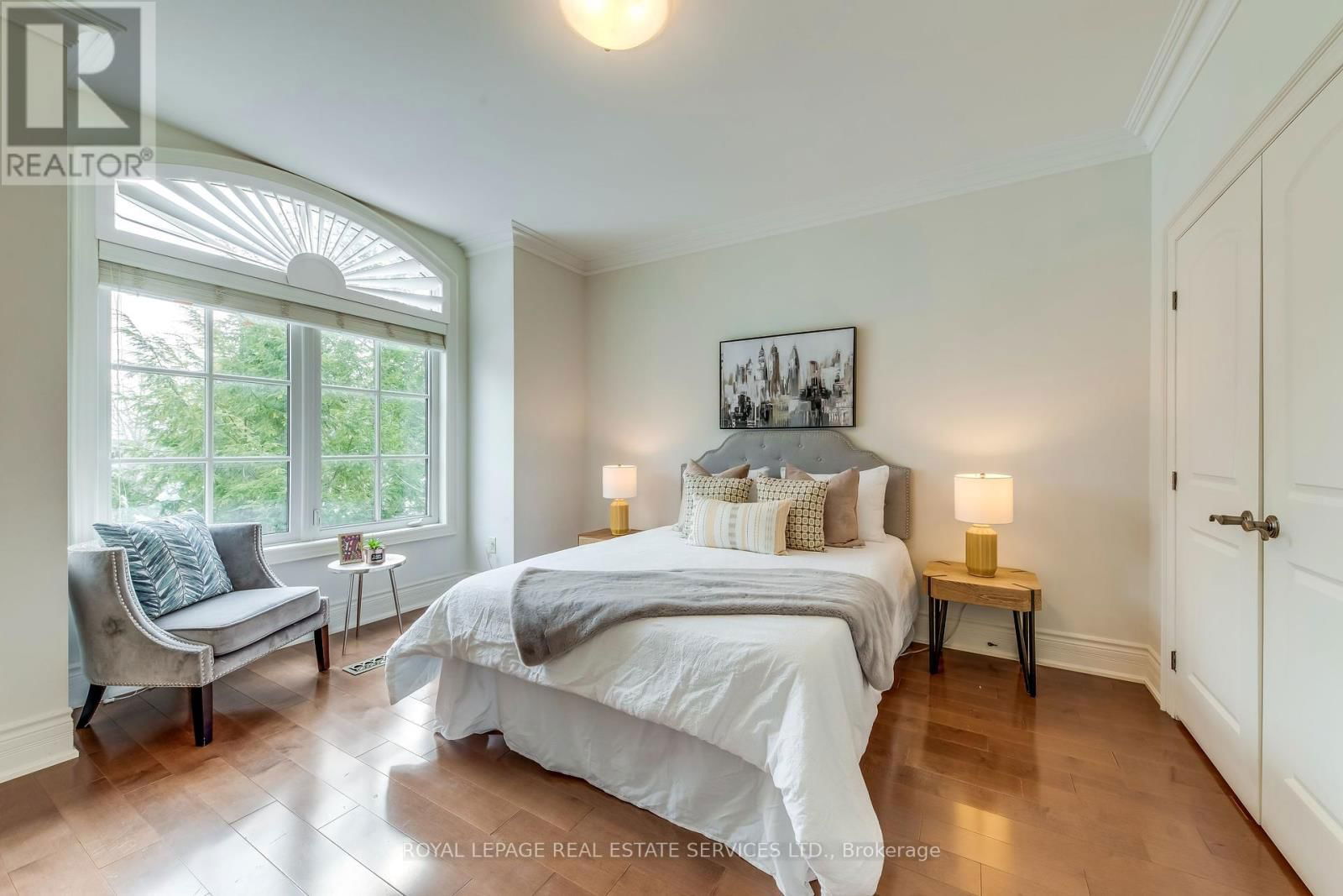3341 LAKESHORE ROAD Image 32