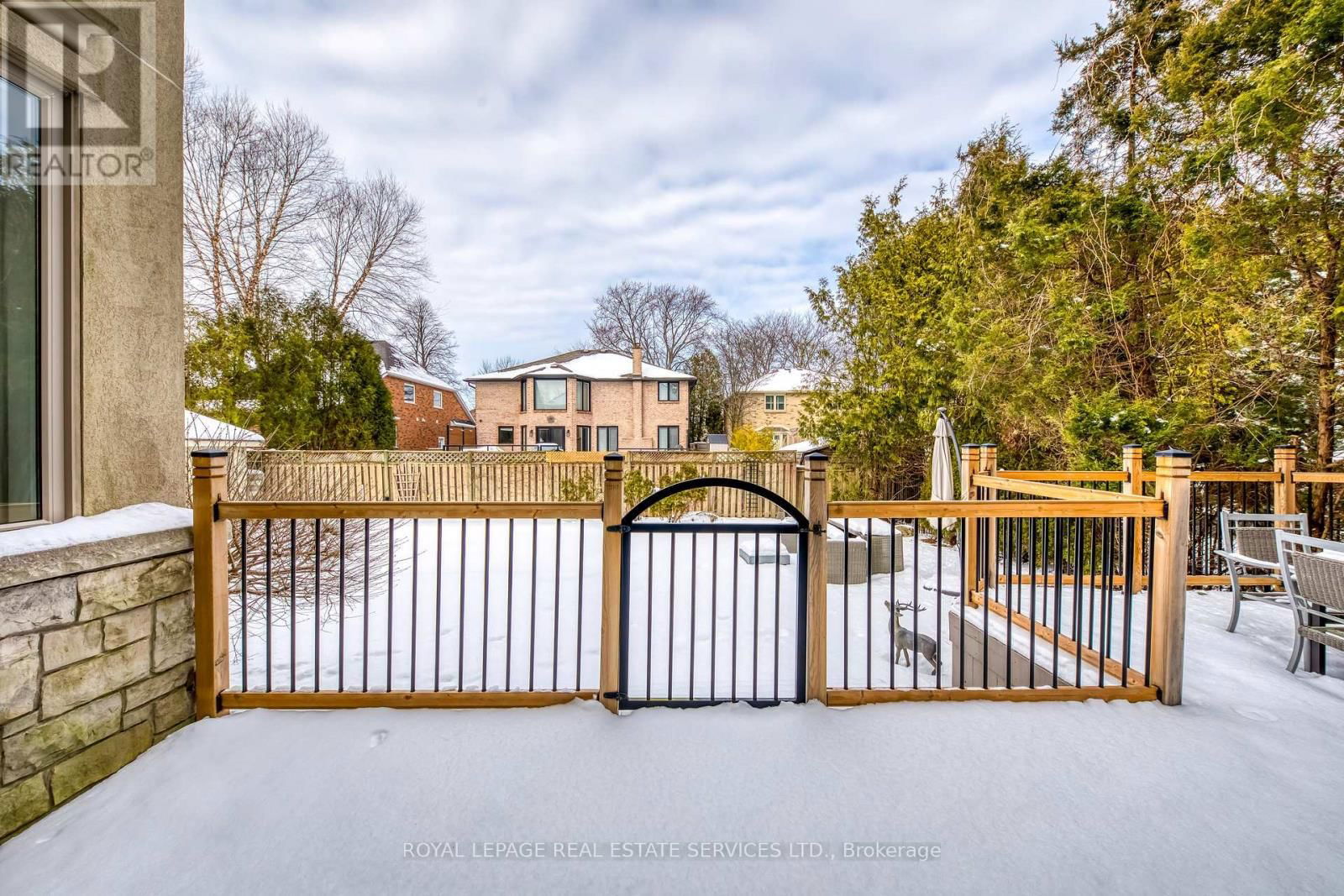 3341 LAKESHORE ROAD Image 44