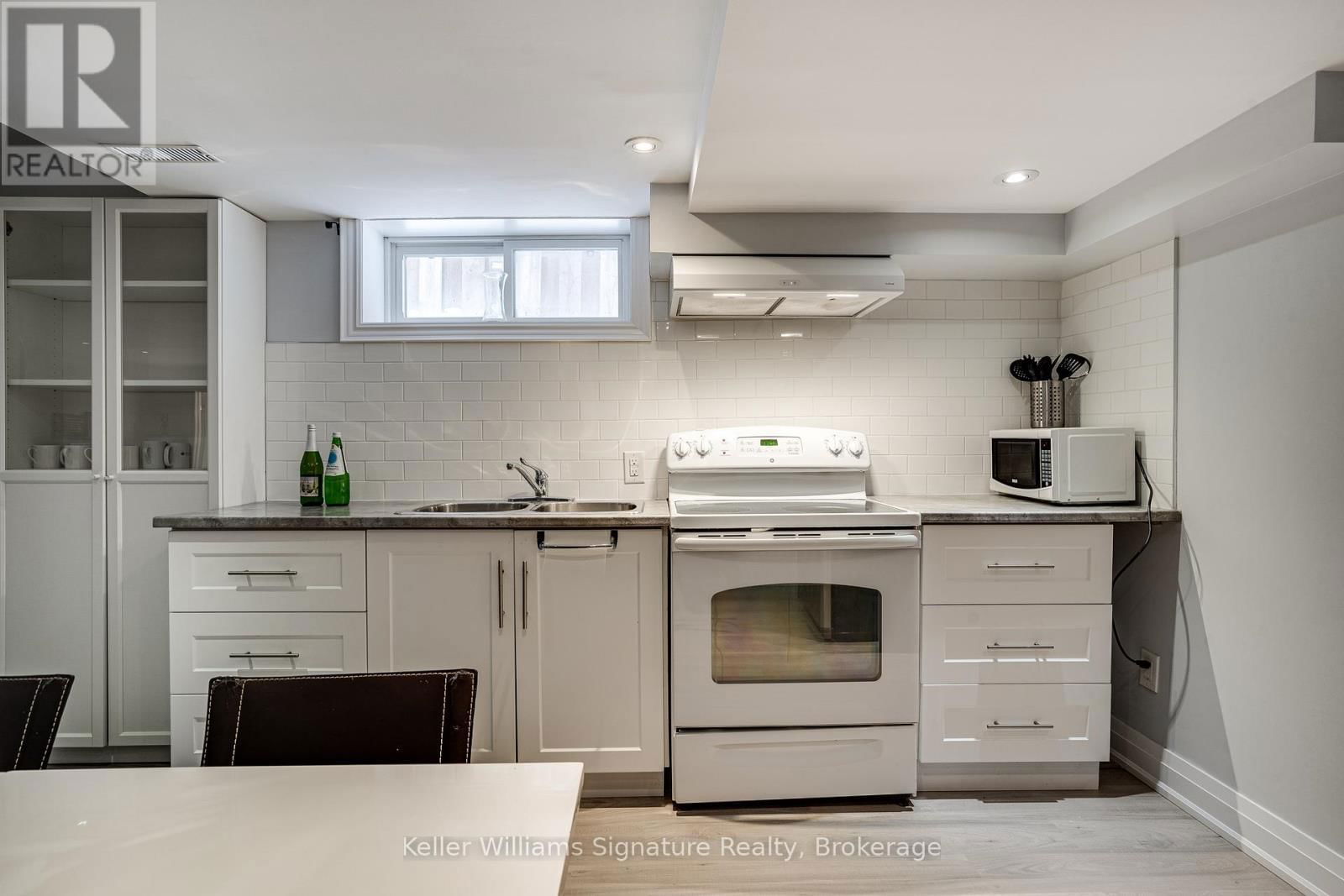 1519 BALLANTRAE DRIVE Image 38