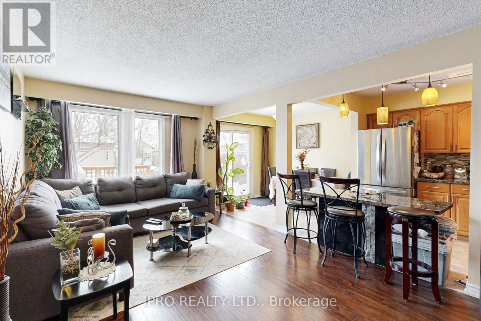 238 ROYAL SALISBURY WAY Image 15