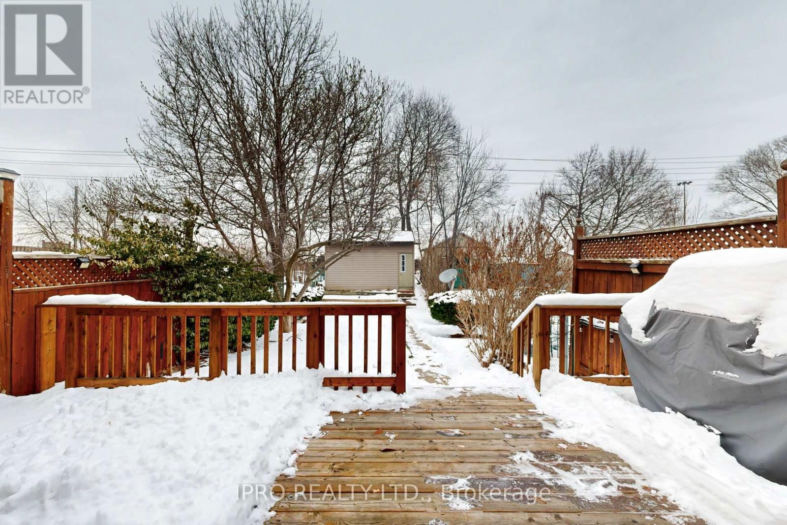 238 ROYAL SALISBURY WAY Image 37