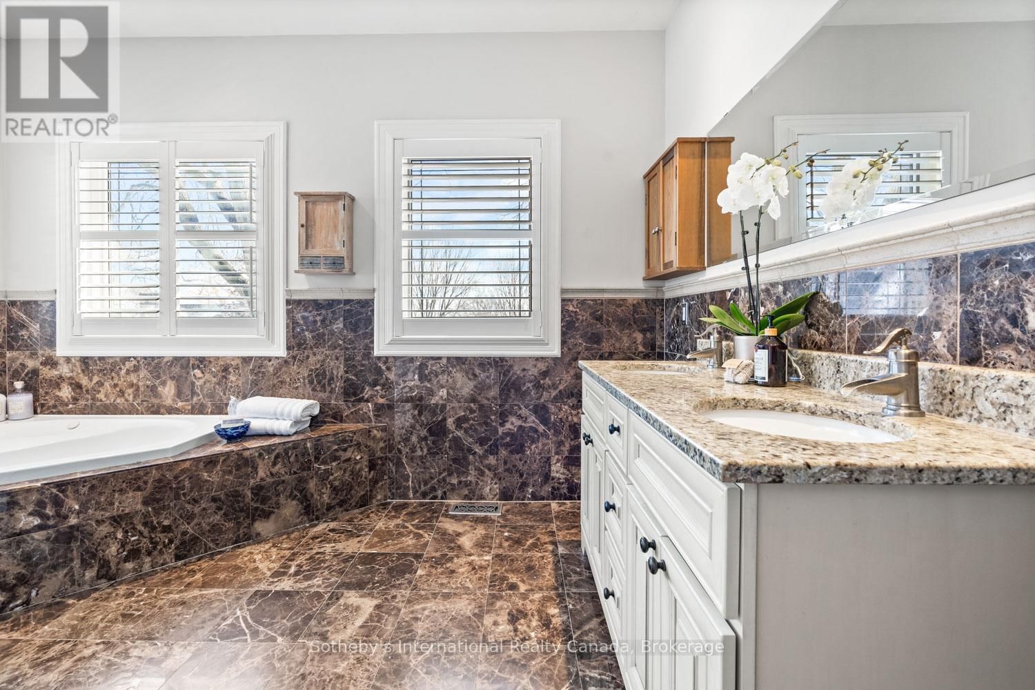 24 BIRKBANK DRIVE Image 20