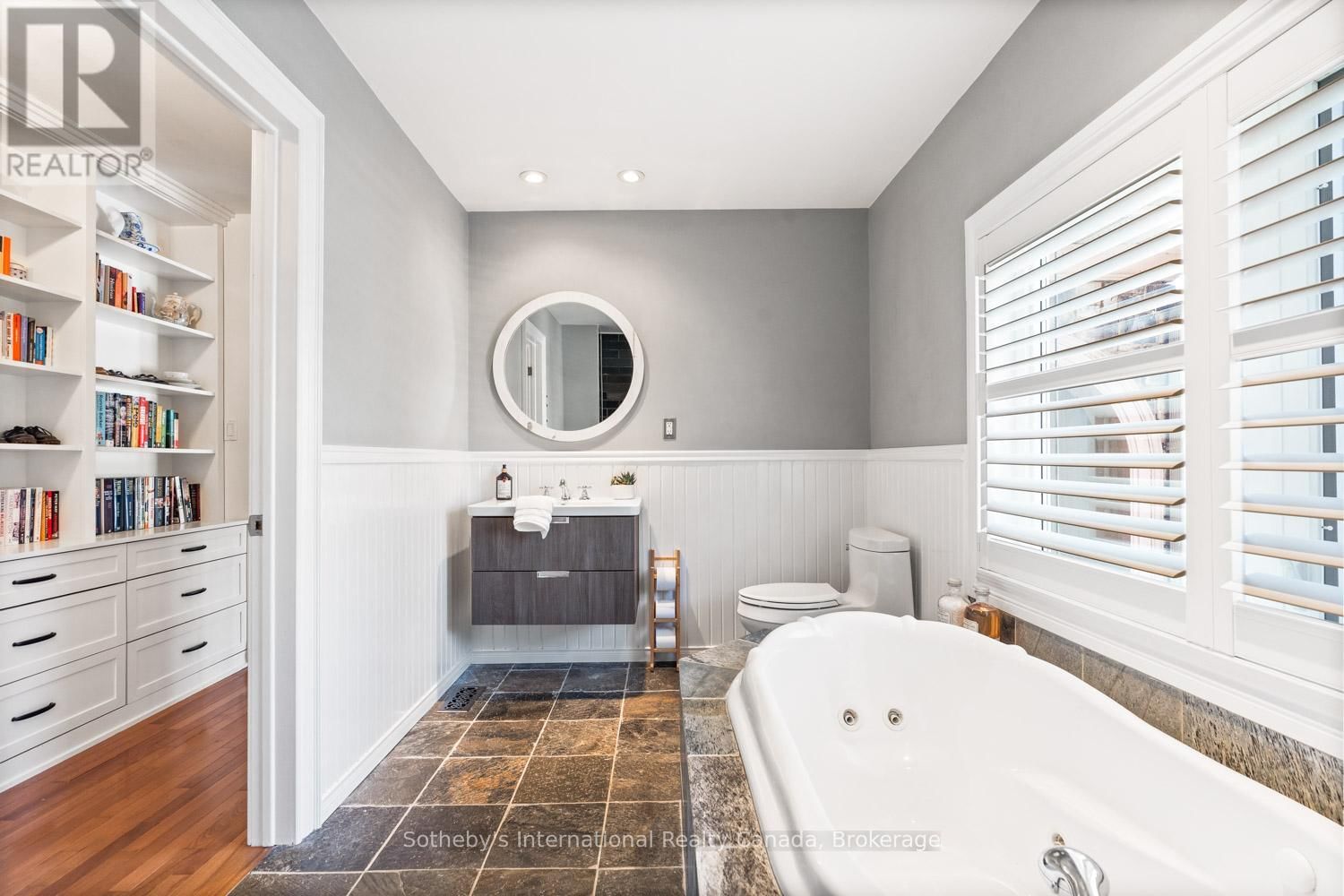 24 BIRKBANK DRIVE Image 29