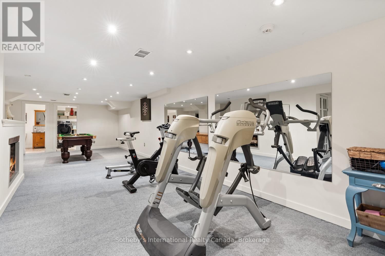 24 BIRKBANK DRIVE Image 31