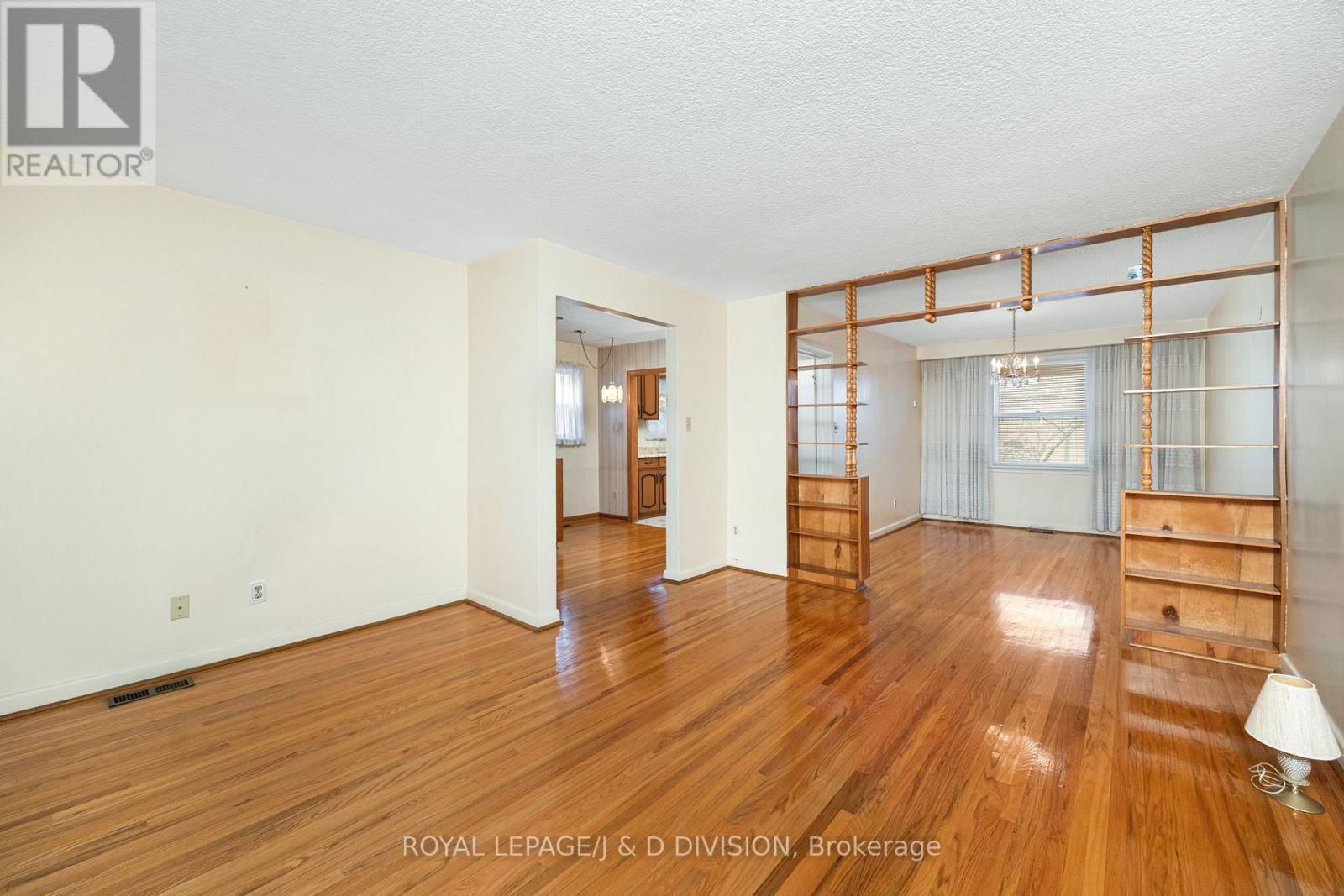 51 EDINBOROUGH COURT Image 5