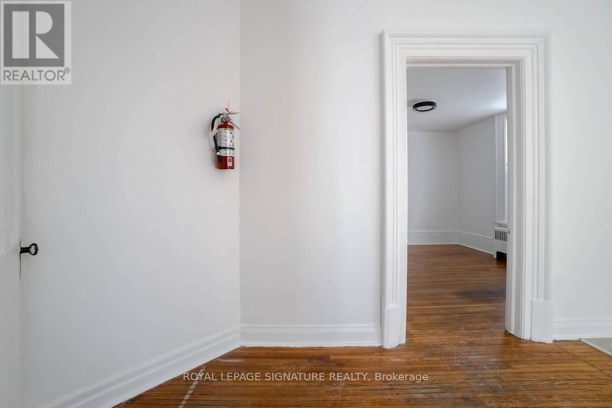 48 DAVID STREET Image 17