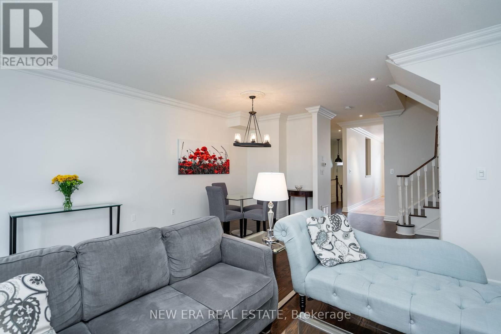 15 - 138 WATERSIDE DRIVE Image 12