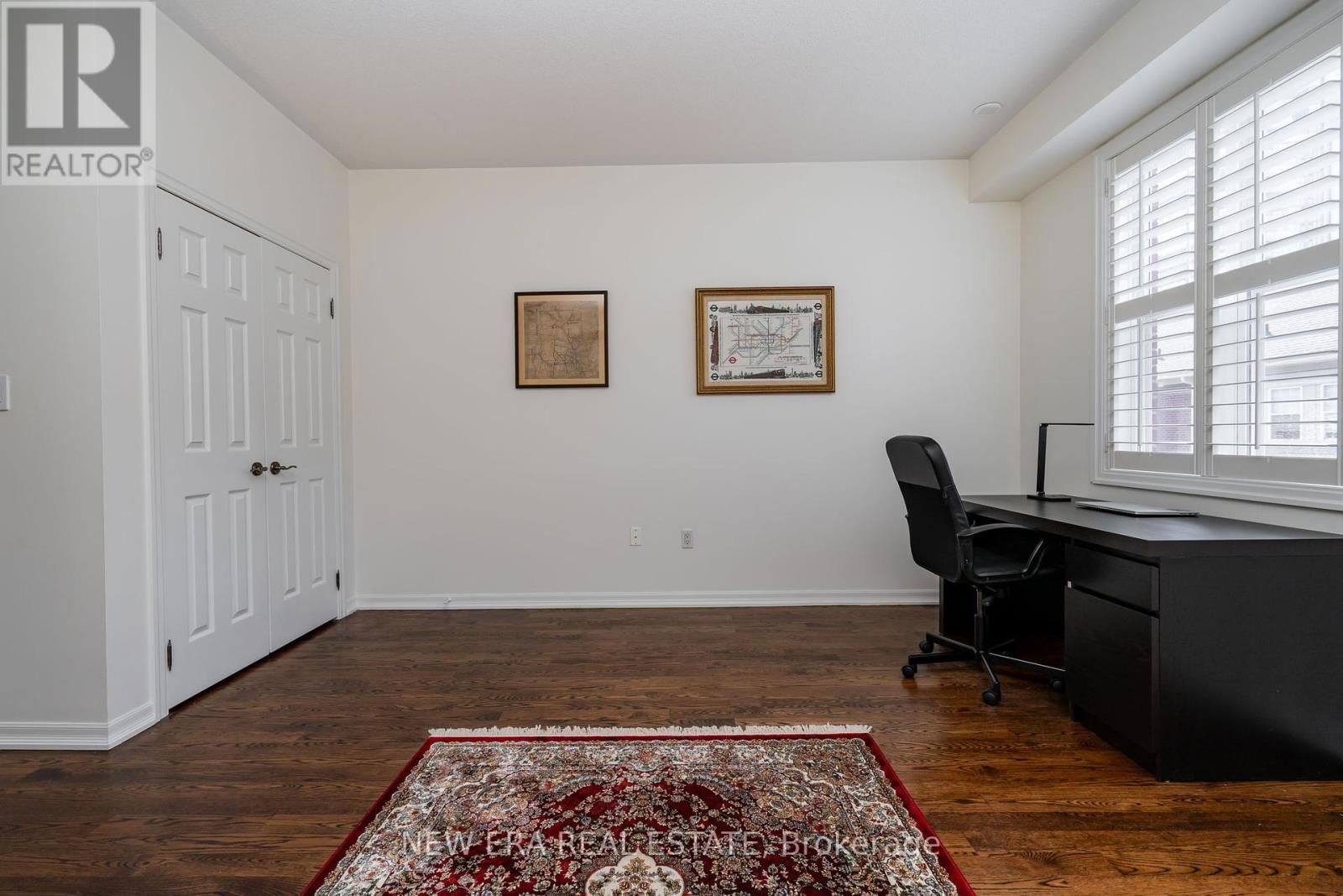 15 - 138 WATERSIDE DRIVE Image 15