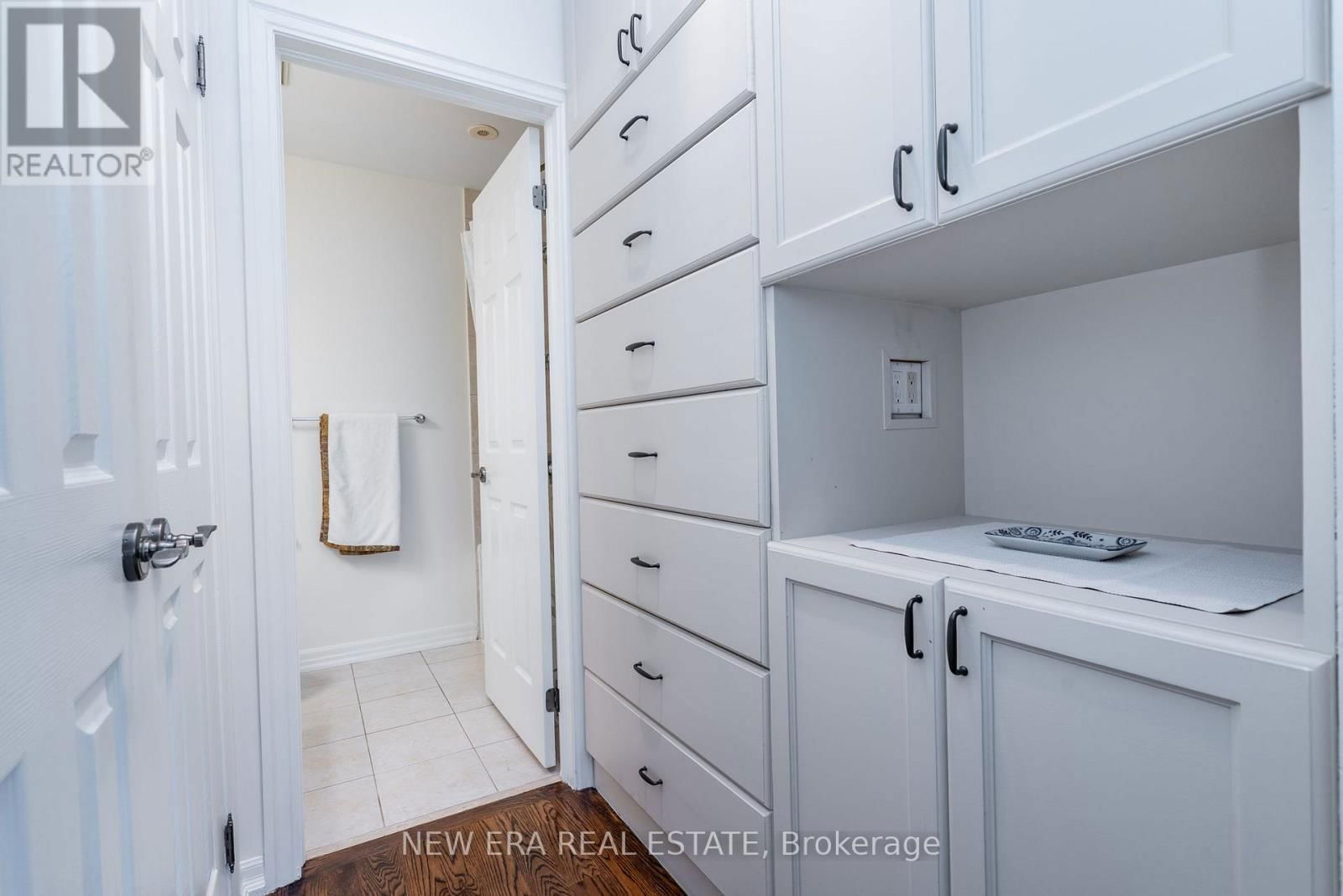 15 - 138 WATERSIDE DRIVE Image 17