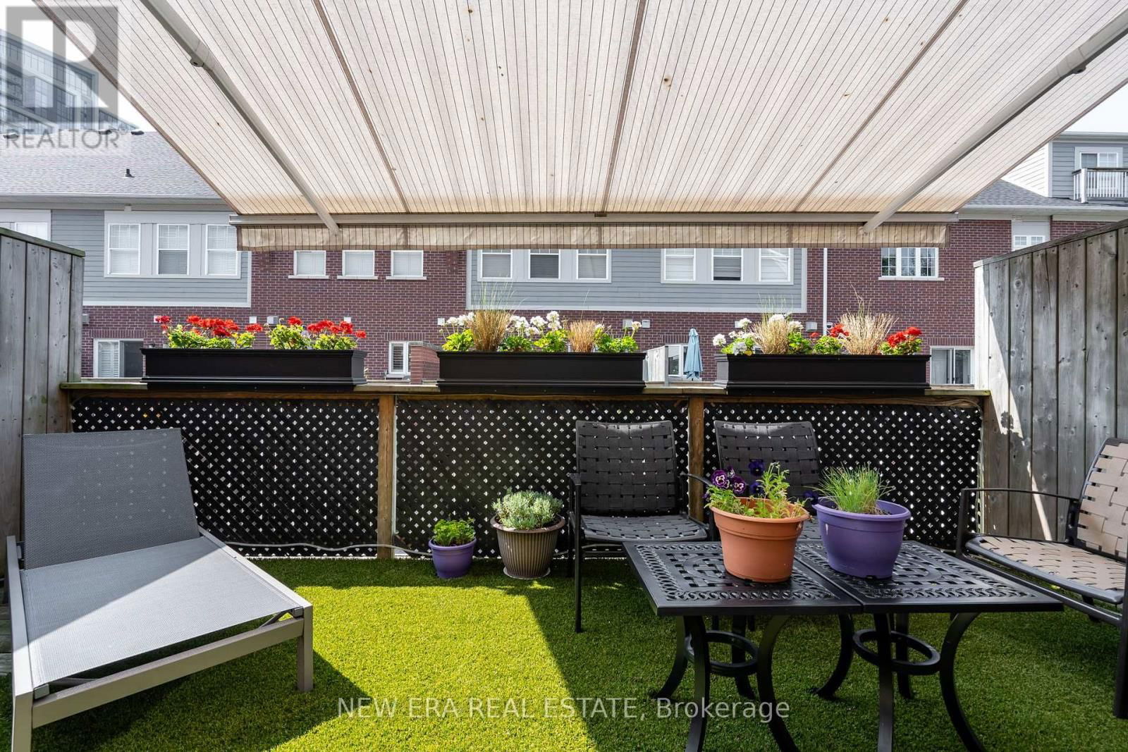 15 - 138 WATERSIDE DRIVE Image 31