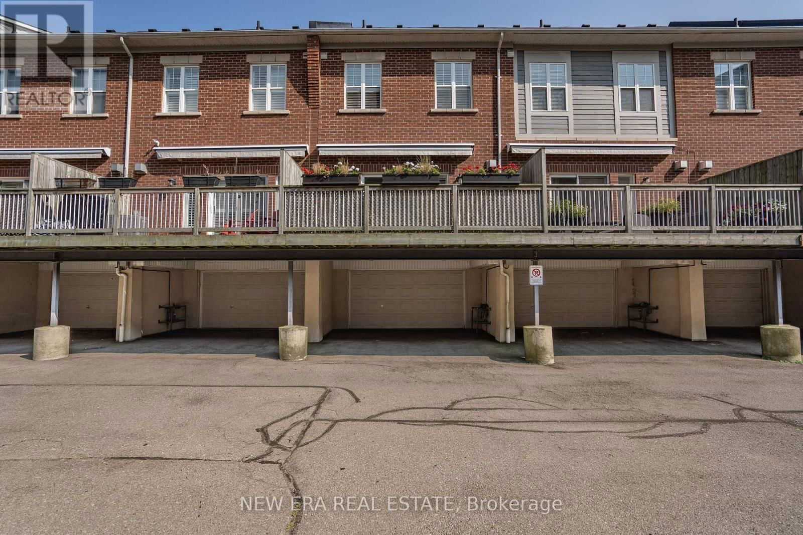 15 - 138 WATERSIDE DRIVE Image 35
