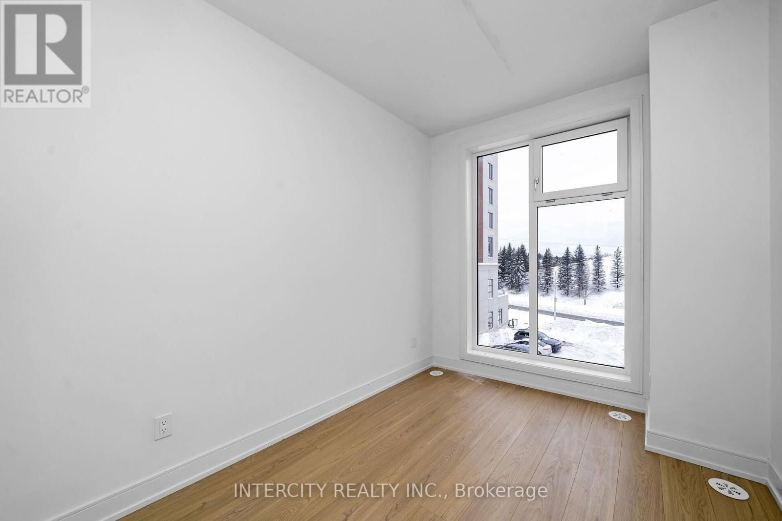 23 DESIREE PLACE Image 24