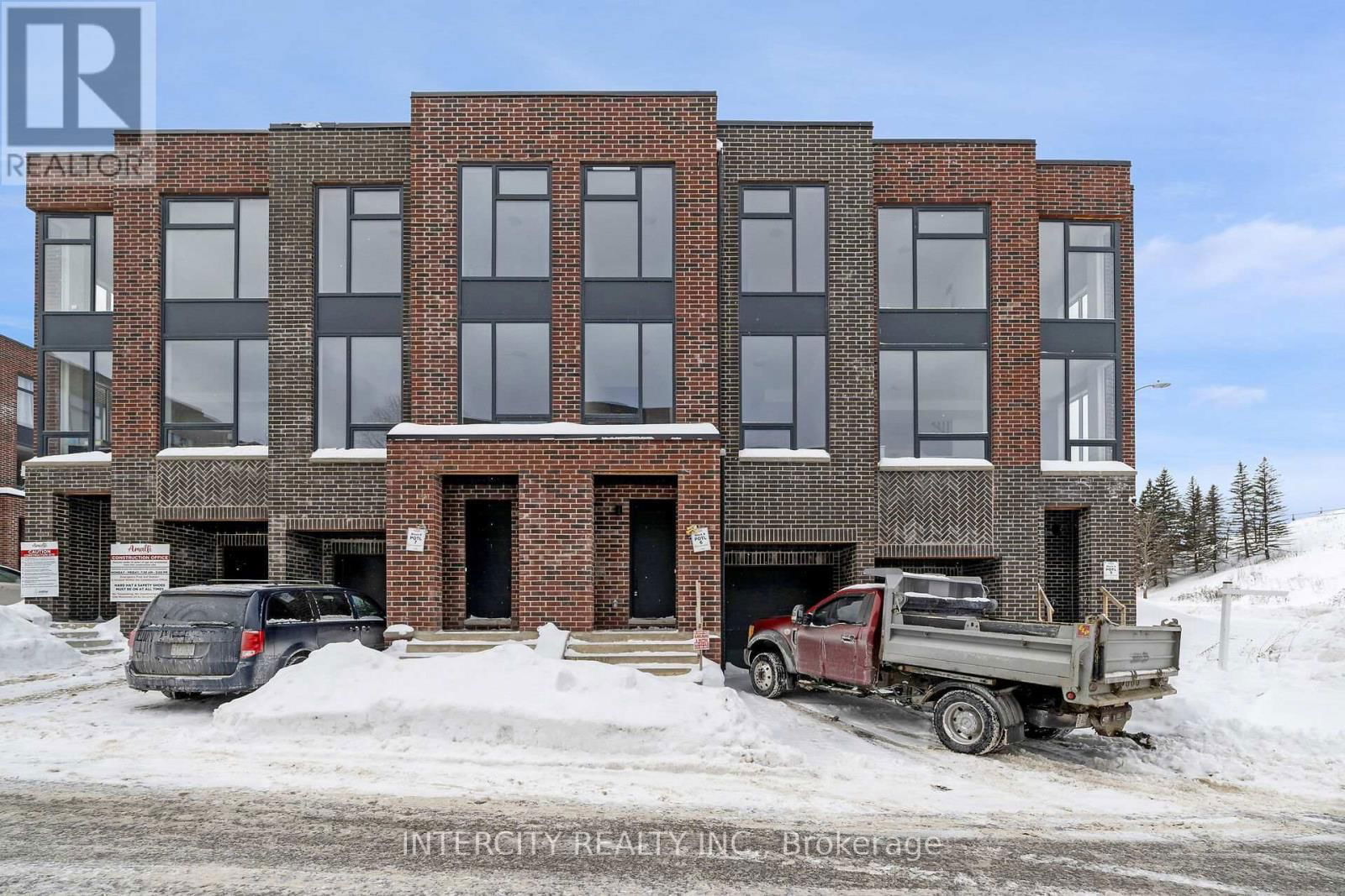 6 WYLIE STREET Image 1