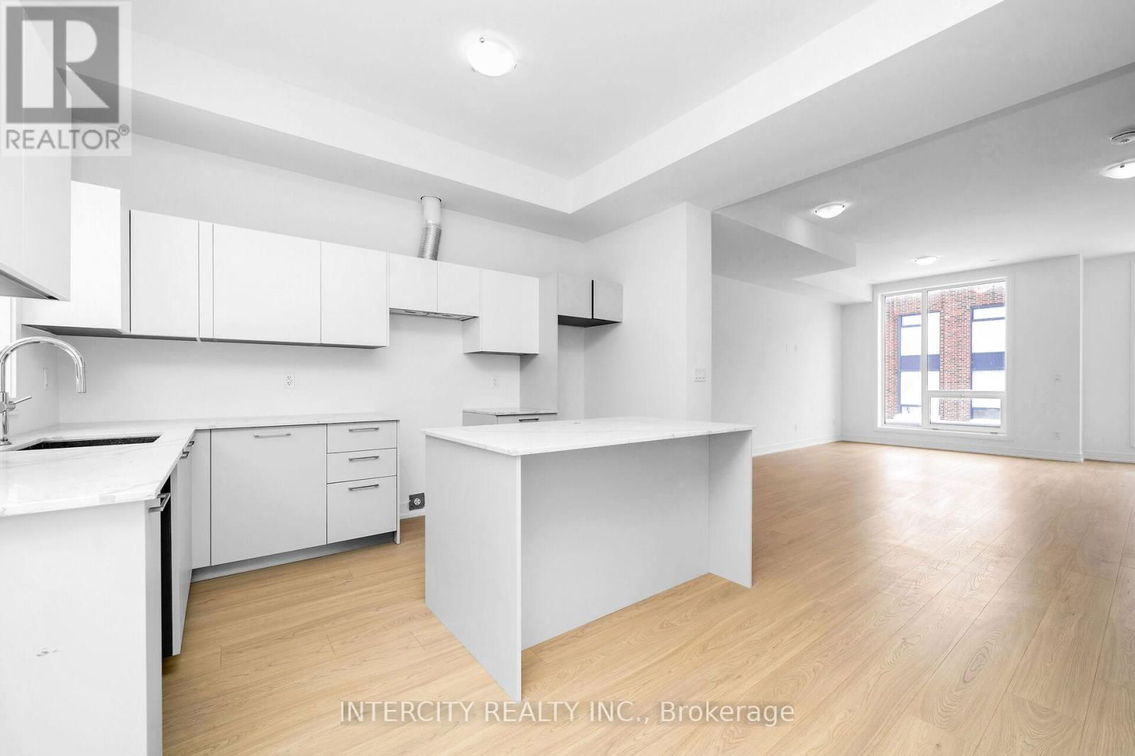 6 WYLIE STREET Image 10