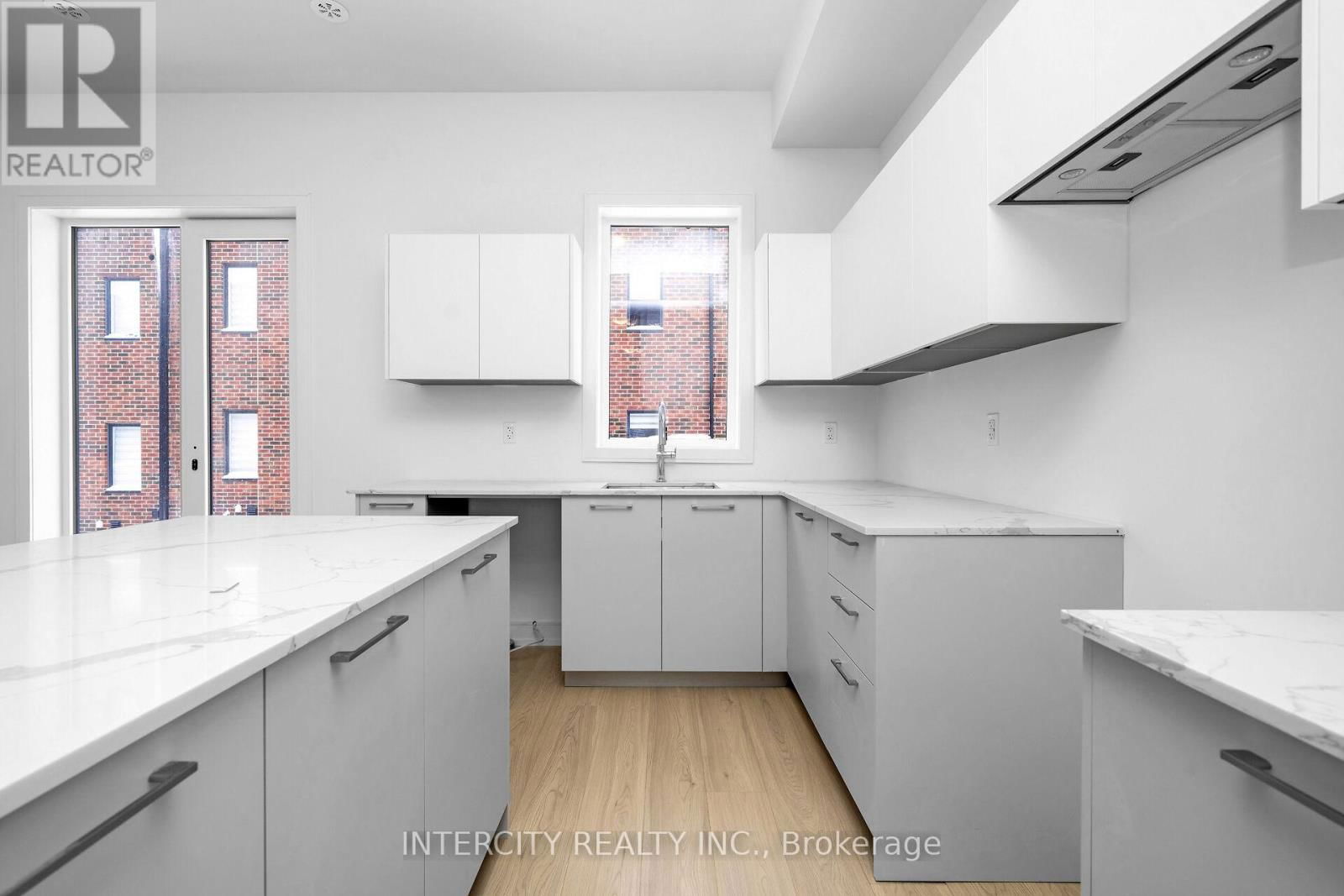 6 WYLIE STREET Image 12