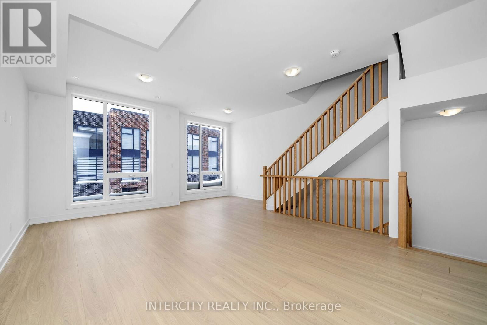 6 WYLIE STREET Image 18