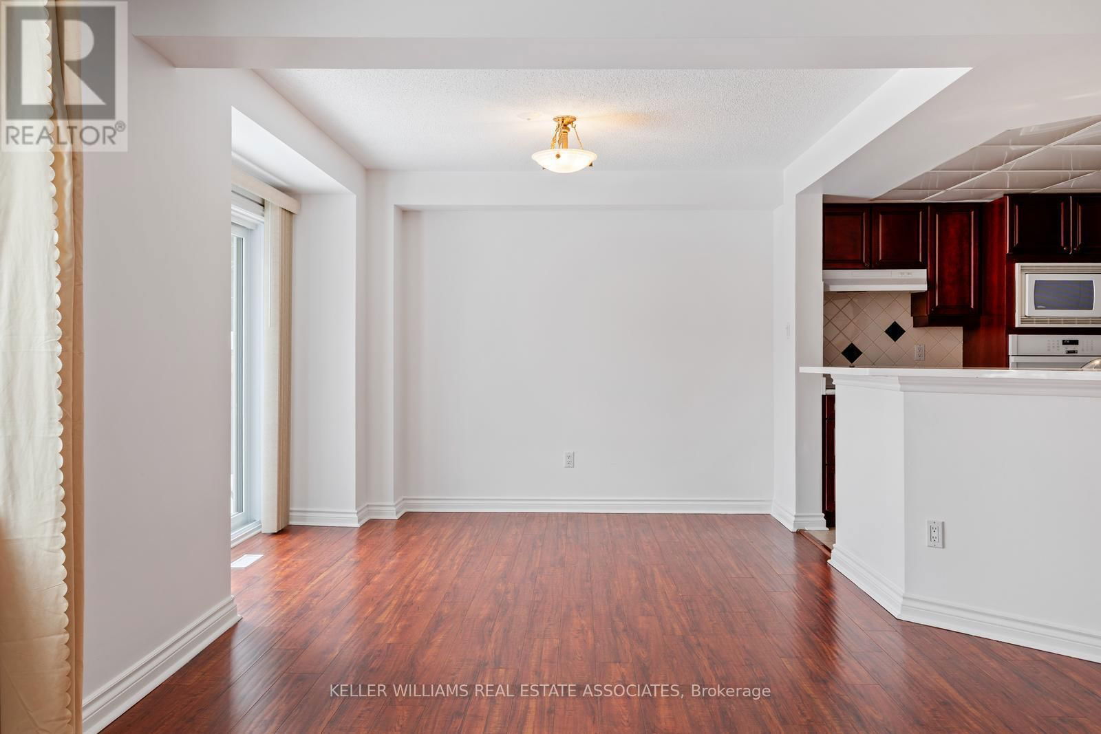 60 - 5480 GLEN ERIN DRIVE Image 11