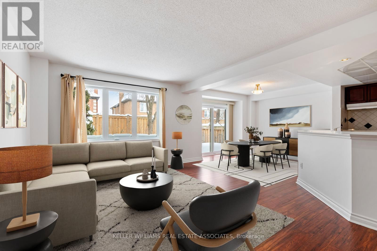 60 - 5480 GLEN ERIN DRIVE Image 2