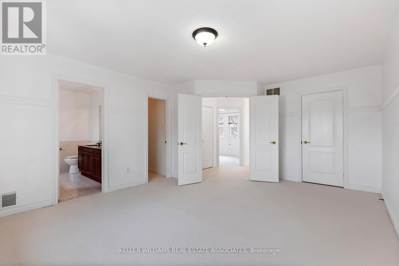60 - 5480 GLEN ERIN DRIVE Image 21