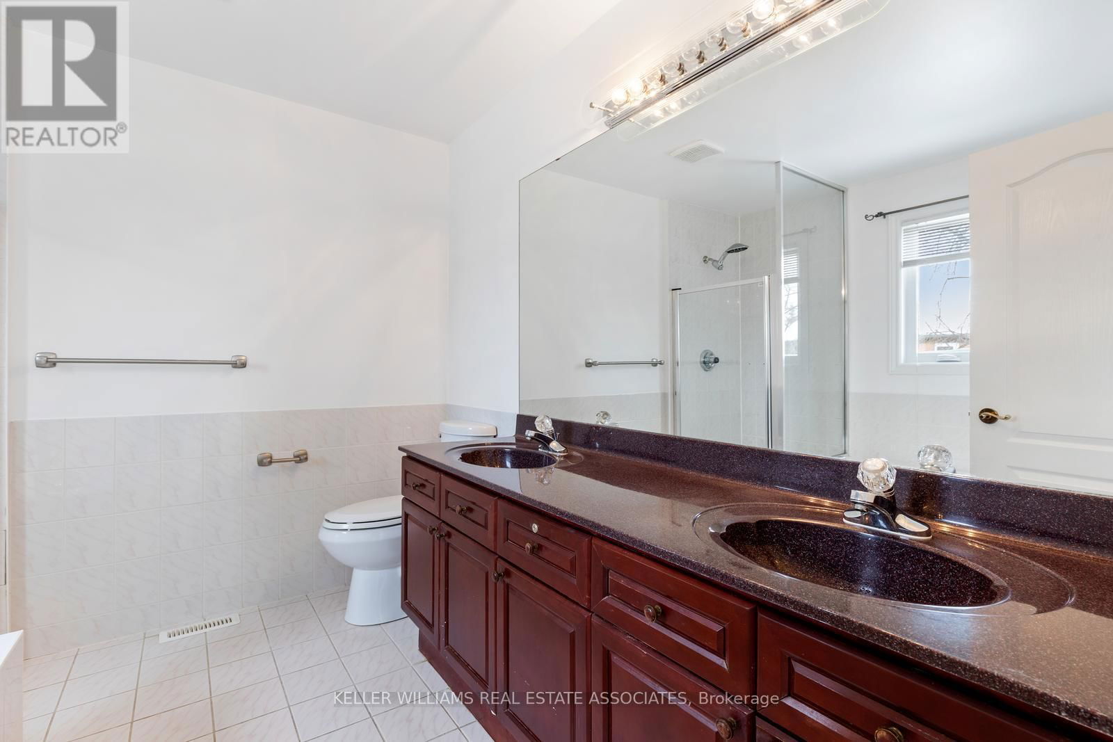 60 - 5480 GLEN ERIN DRIVE Image 23