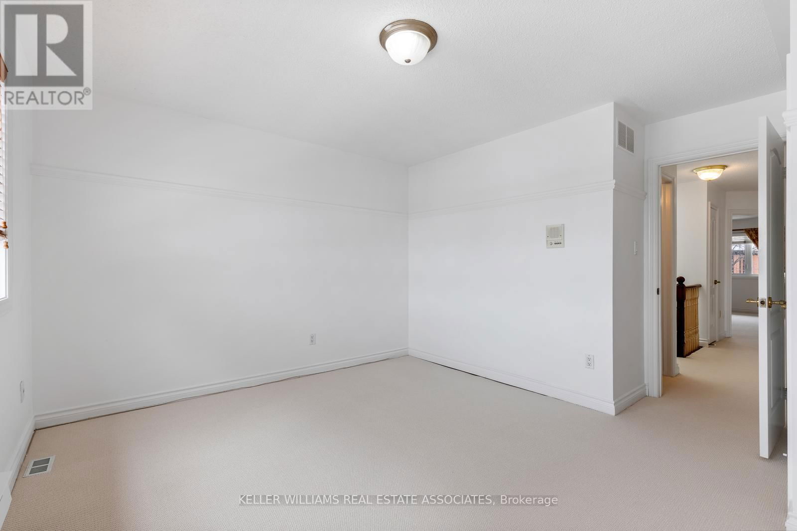 60 - 5480 GLEN ERIN DRIVE Image 31