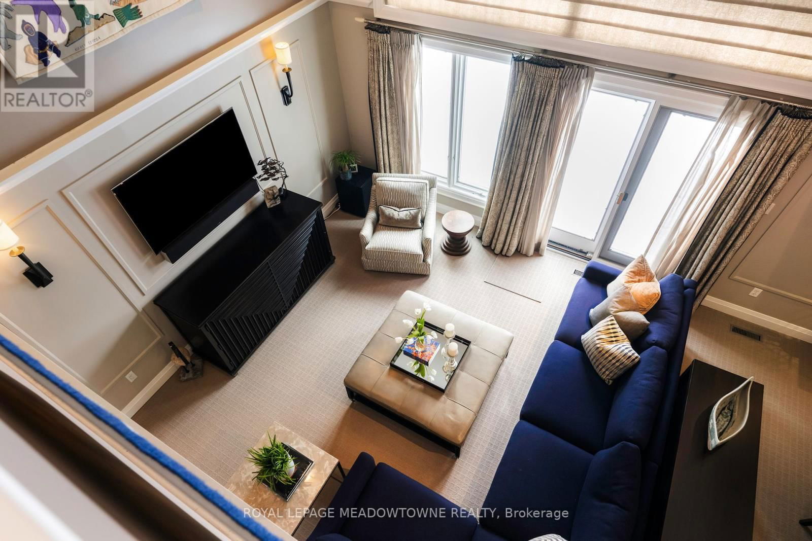 28 PINE TREE CRESCENT Image 21