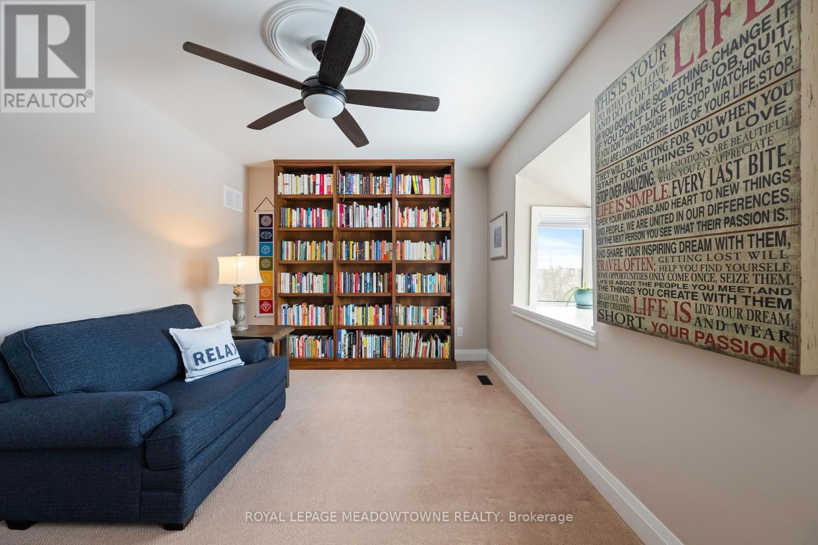28 PINE TREE CRESCENT Image 33