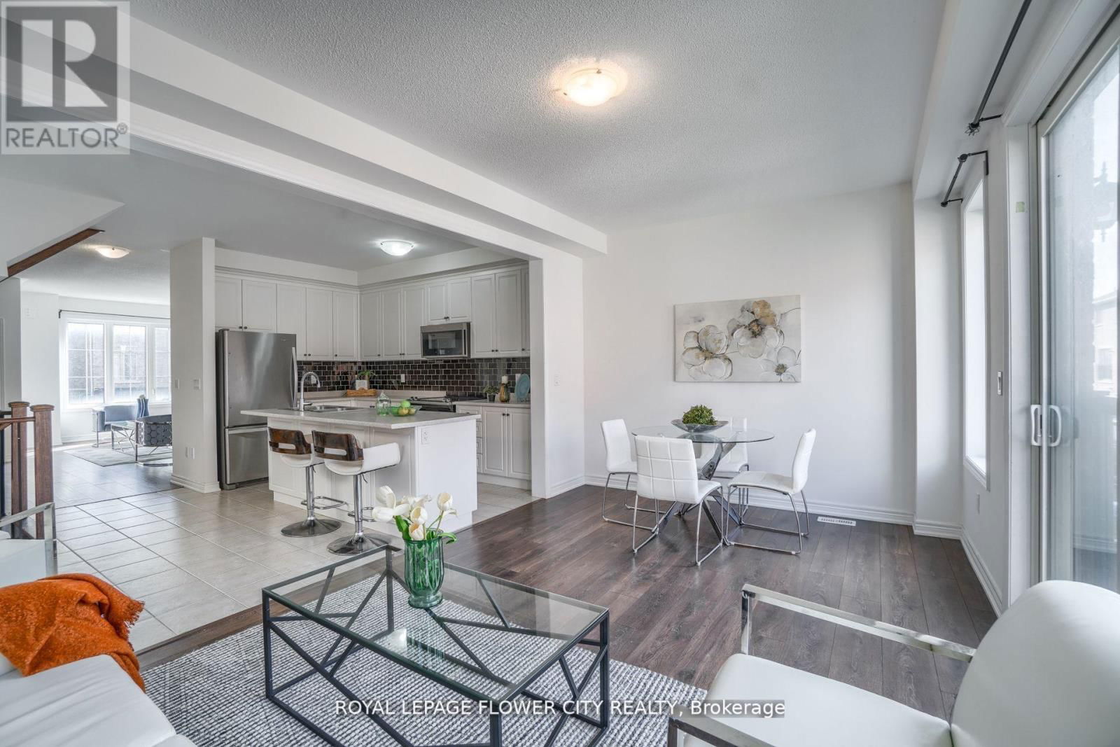 14 FAYE STREET Image 25