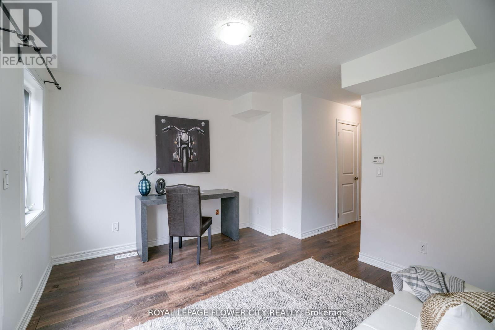 14 FAYE STREET Image 26