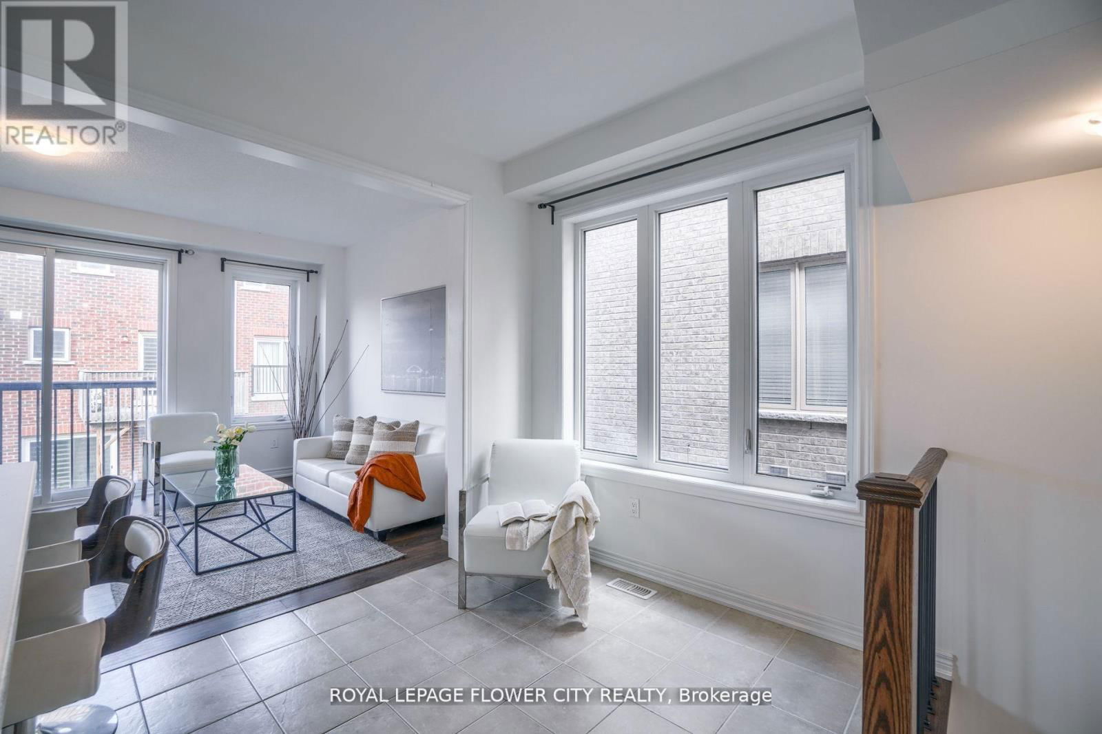 14 FAYE STREET Image 29