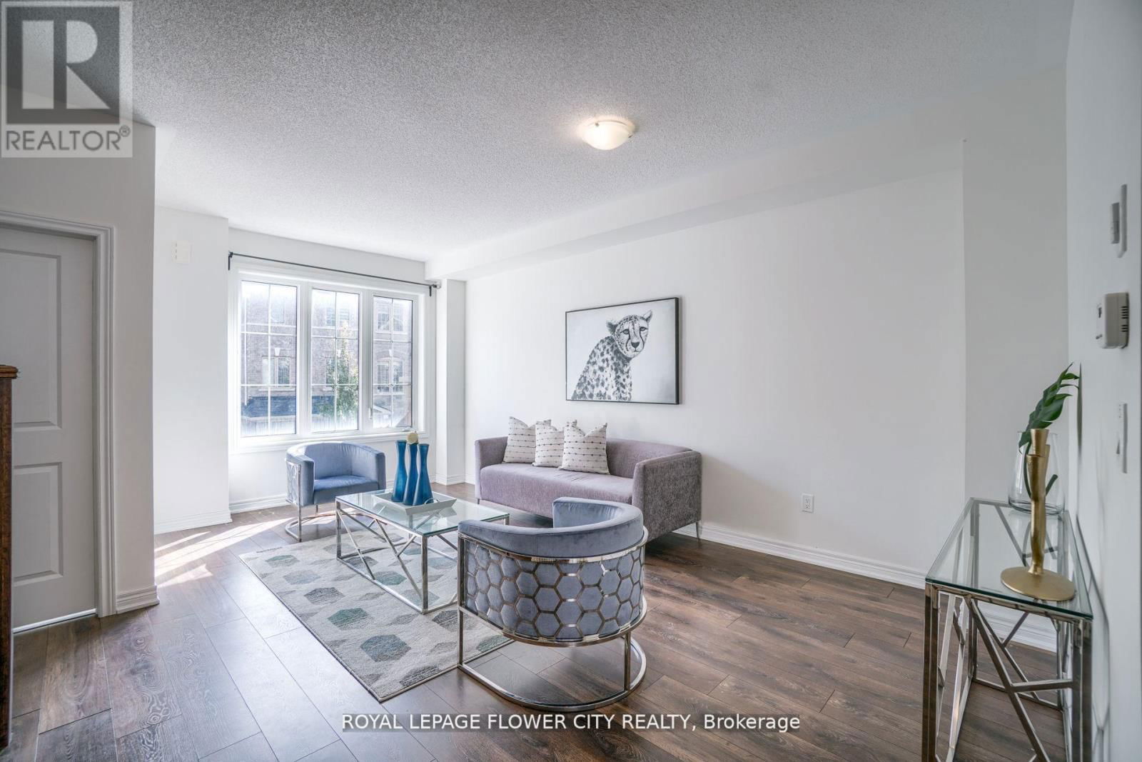 14 FAYE STREET Image 30
