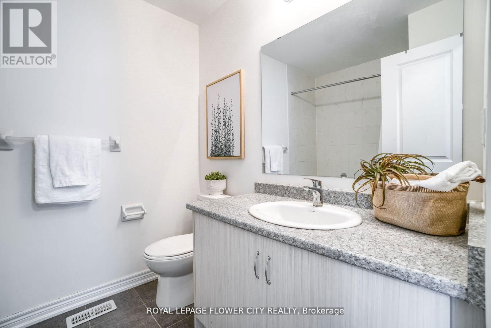 14 FAYE STREET Image 31