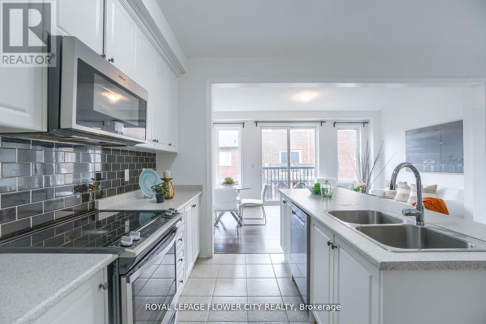14 FAYE STREET Image 6
