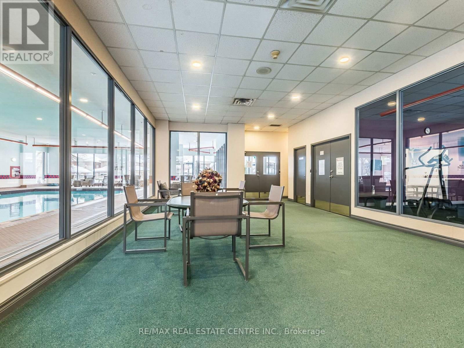 1616 - 250 WEBB DRIVE Image 32