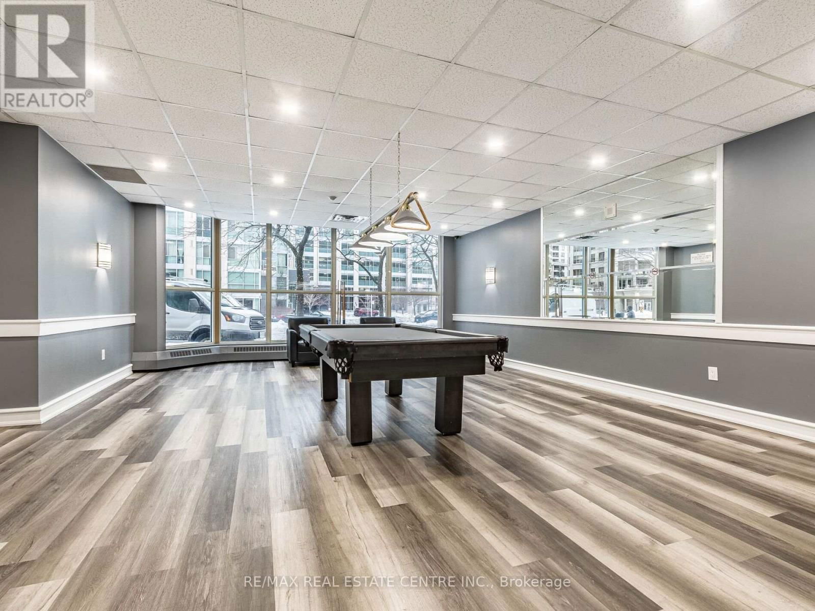 1616 - 250 WEBB DRIVE Image 38