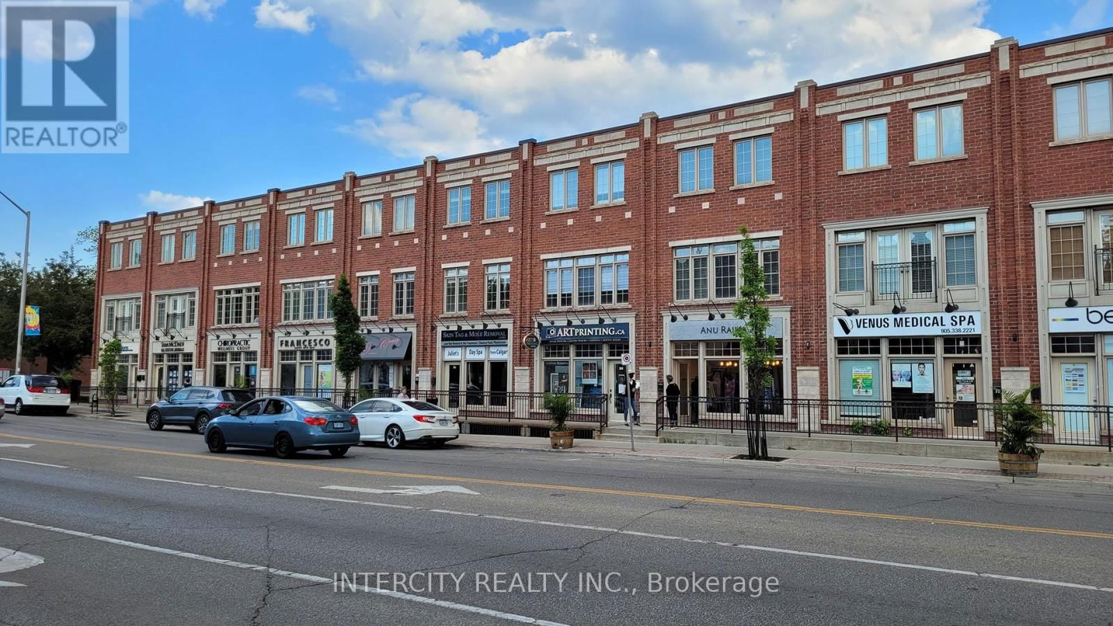 86 LAKESHORE ROAD WEST Image 3