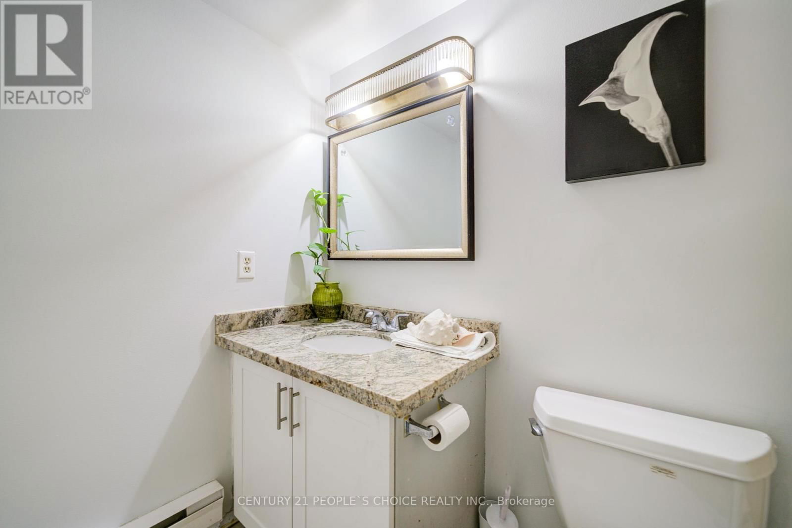1206 - 25 TRAILWOOD DRIVE Image 12